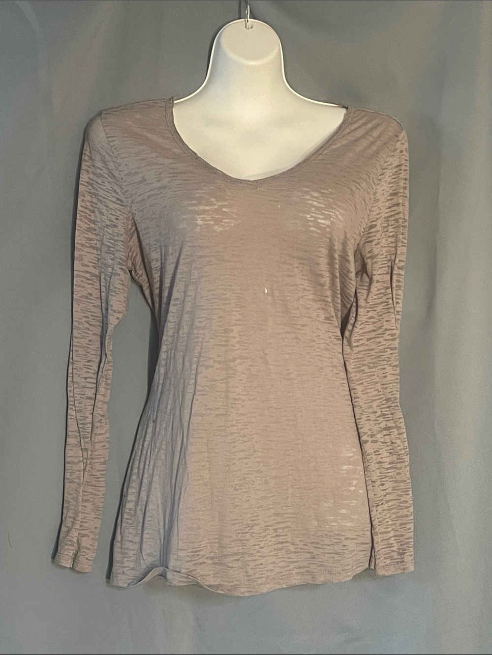 Apostrophe Taupe Slub Long-Sleeve V-Neck Tee